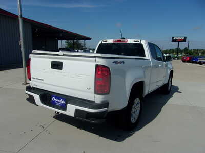 2022 Chevrolet Colorado Crew Cab, $24400. Photo 3