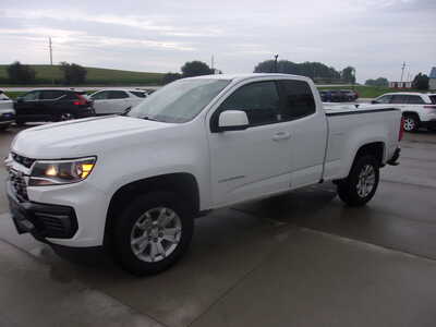 2022 Chevrolet Colorado Crew Cab, $15800. Photo 5
