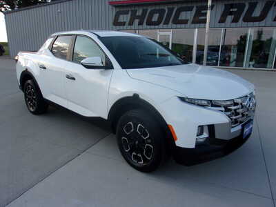 2022 Hyundai Santa Cruz, $23400. Photo 2