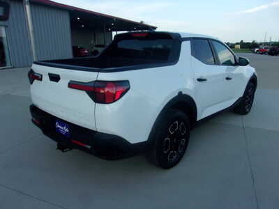 2022 Hyundai Santa Cruz, $23400. Photo 4