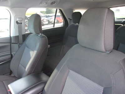 2023 Ford Explorer, $26400. Photo 7