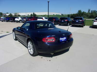2010 Mazda Miata, $18200. Photo 11