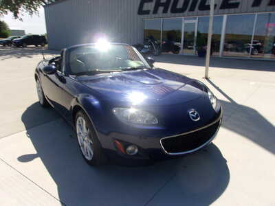 2010 Mazda Miata, $18200. Photo 2