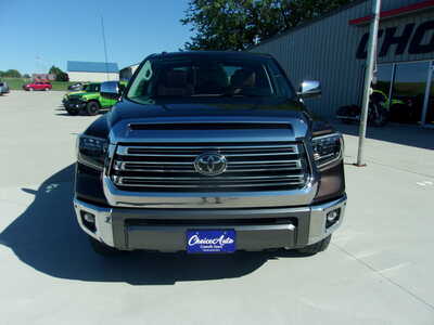 2019 Toyota Tundra Crew Cab, $43800. Photo 4