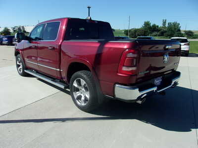 2019 RAM 1500 Crew Cab, $31800. Photo 8