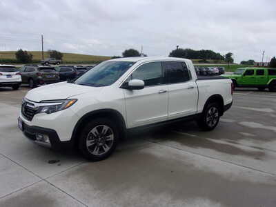 2019 Honda Ridgeline, $25400. Photo 6