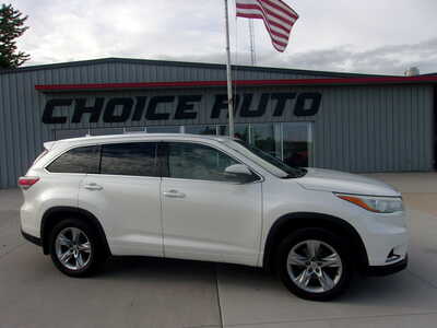 2014 Toyota Highlander, $19800. Photo 2