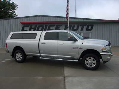 2015 RAM 3500, $24800. Photo 2