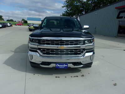 2017 Chevrolet Silverado 1500, $25800. Photo 5