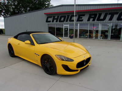 2017 Maserati GranTurismo Converti, $47900. Photo 2