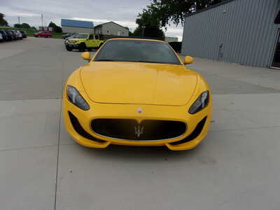 2017 Maserati GranTurismo Converti, $47900. Photo 7