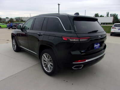 2022 Jeep Grand Cherokee, $28800. Photo 5