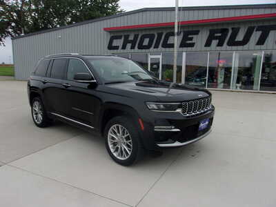 2022 Jeep Grand Cherokee, $28800. Photo 1