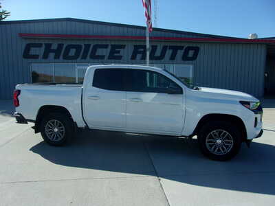 2024 Chevrolet Colorado Crew Cab, $29800. Photo 2