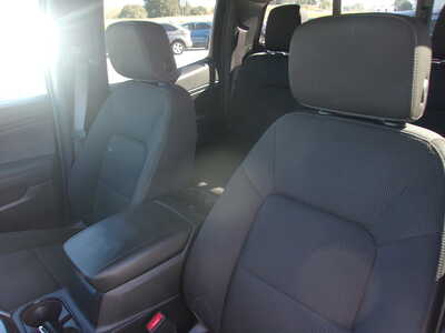 2024 Chevrolet Colorado Crew Cab, $29800. Photo 9