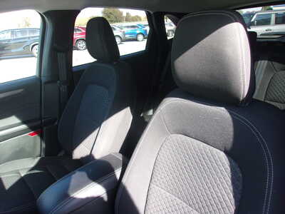 2023 Ford Escape, $18800. Photo 9