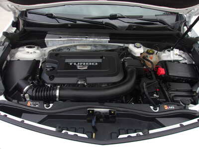 2023 Cadillac Allante, $23800. Photo 8