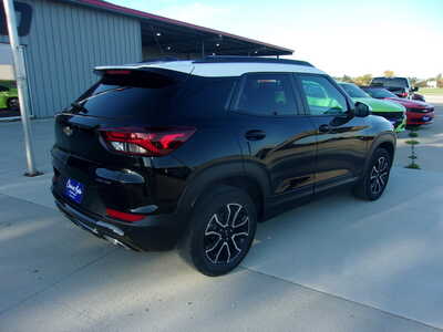 2022 Chevrolet TrailBlazer, $21800. Photo 3