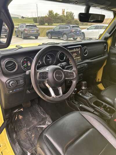 2023 Jeep Wrangler, $28900. Photo 10