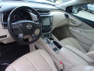 2019 Nissan Murano, $11800. Photo 10