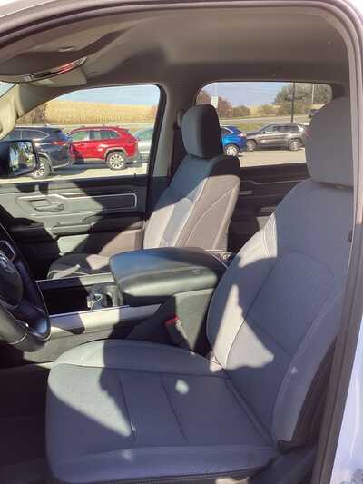 2020 RAM 1500 Crew Cab, $25800. Photo 11