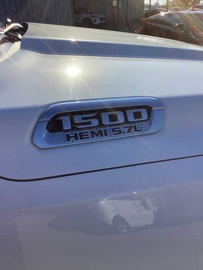 2020 RAM 1500 Crew Cab, $25800. Photo 9
