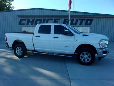 2024 RAM 2500 Crew Cab, $43800. Photo 2