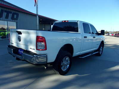 2024 RAM 2500 Crew Cab, $43800. Photo 3