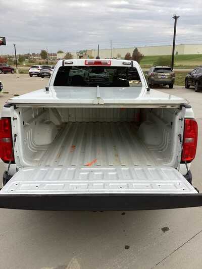 2022 Chevrolet Colorado, $19800. Photo 8