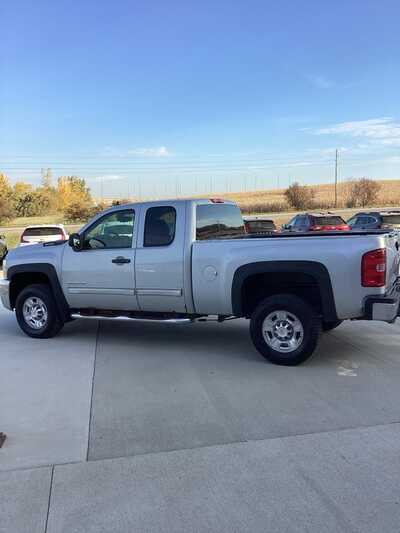 2010 Chevrolet Silverado 2500HD, $5000. Photo 6