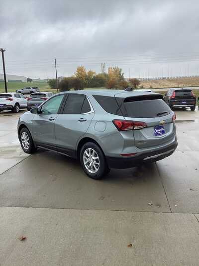 2024 Chevrolet Equinox, $17400. Photo 5