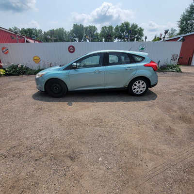 2012 Ford Focus, $2399. Photo 5