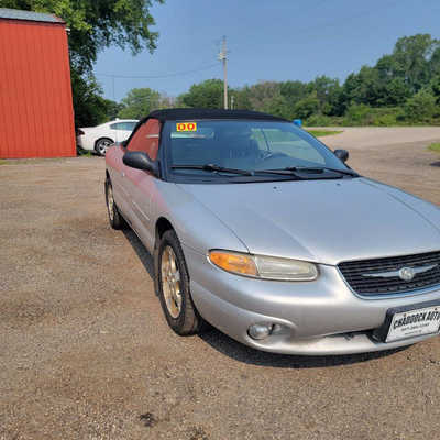 2000 Chrysler Sebring, $3995. Photo 2