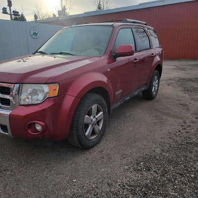 2008 Ford Escape, $3999. Photo 4