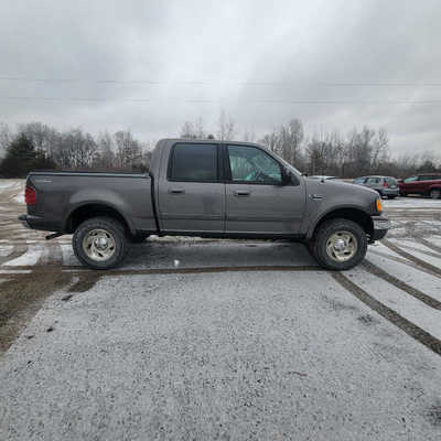 2003 Ford F150 Crew Cab, $4999. Photo 9