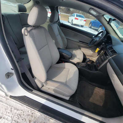 2009 Chevrolet Cobalt, $4195. Photo 10