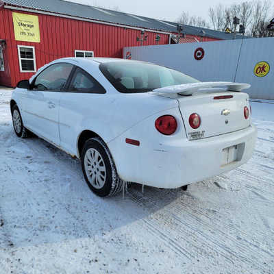2009 Chevrolet Cobalt, $4195. Photo 6