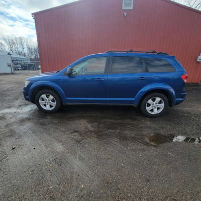 2009 Dodge Journey, $5495. Photo 5