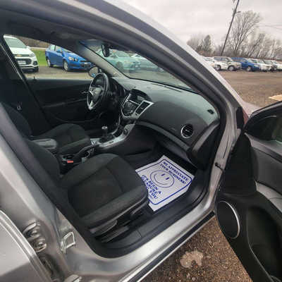2011 Chevrolet Cruze, $5995. Photo 11