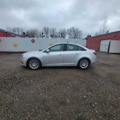 2011 Chevrolet Cruze, $5995. Photo 5