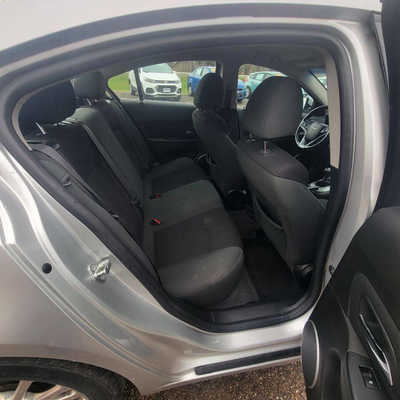 2011 Chevrolet Cruze, $5995. Photo 9