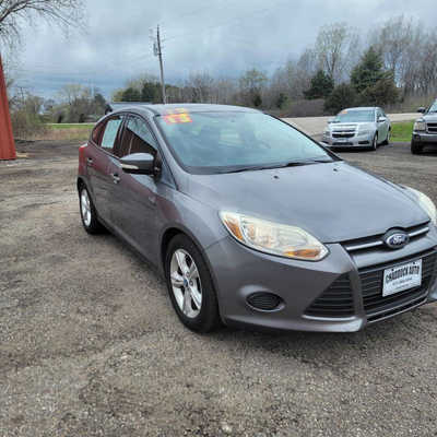 2013 Ford Focus, $5595. Photo 2
