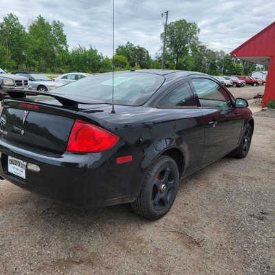 2008 Pontiac G5, $2195. Photo 8