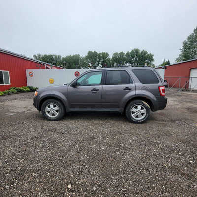 2011 Ford Escape, $1895. Photo 5