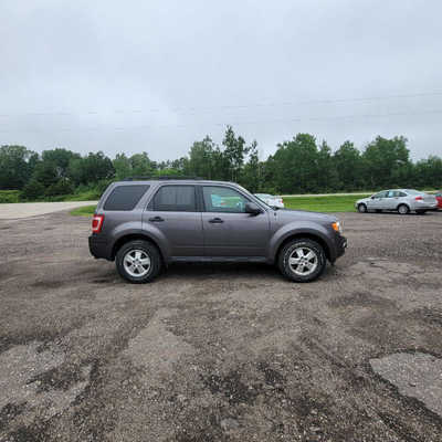2011 Ford Escape, $1895. Photo 1