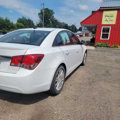 2013 Chevrolet Cruze, $6495. Photo 8