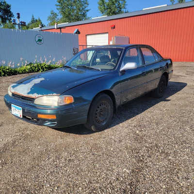 1996 Toyota Camry, $1995. Photo 4