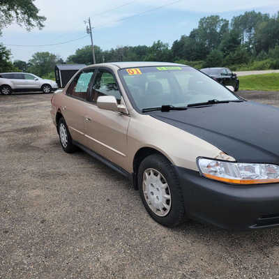 2001 Honda Accord, $2195. Photo 2