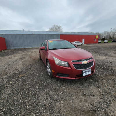 2013 Chevrolet Cruze, $5495. Photo 2