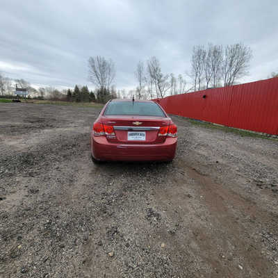 2013 Chevrolet Cruze, $5495. Photo 7